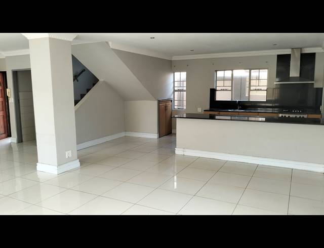 4 BEDROOM DUPLEX FOR SALE IN EQUESTRIA
